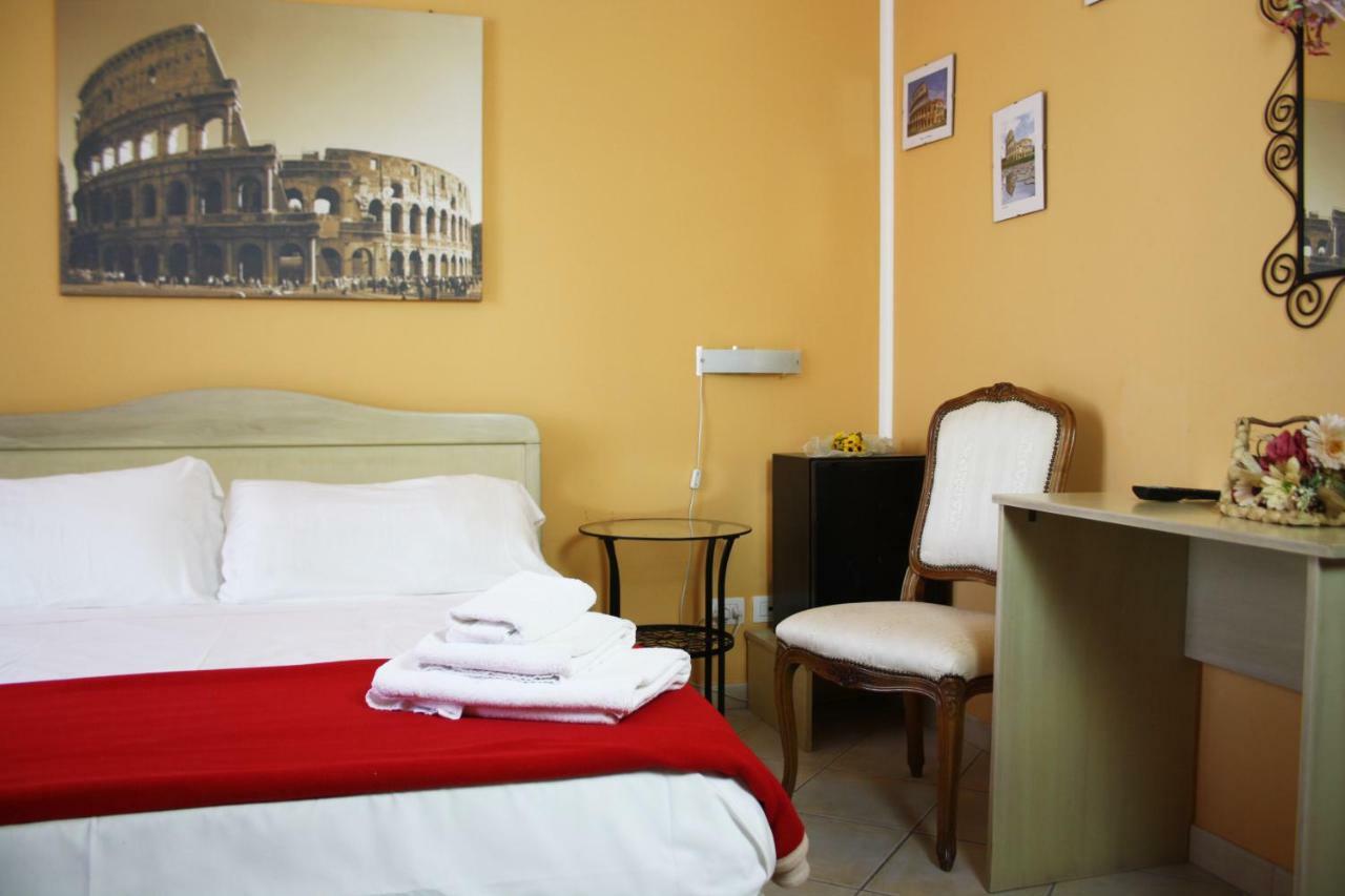 La Dolce Vita Romana Bagian luar foto