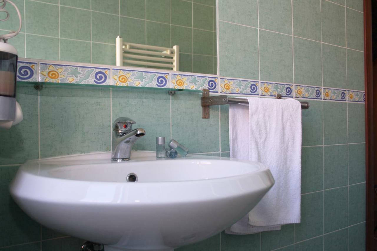 La Dolce Vita Romana Bagian luar foto