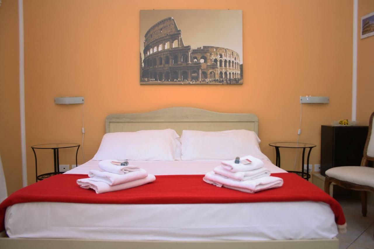La Dolce Vita Romana Bagian luar foto
